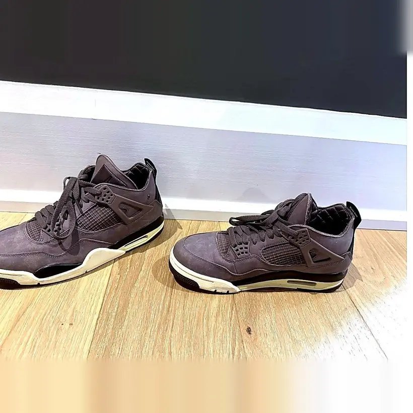 Air Jordan 4 Retro SP A Ma Maniére 'Violet Ore'