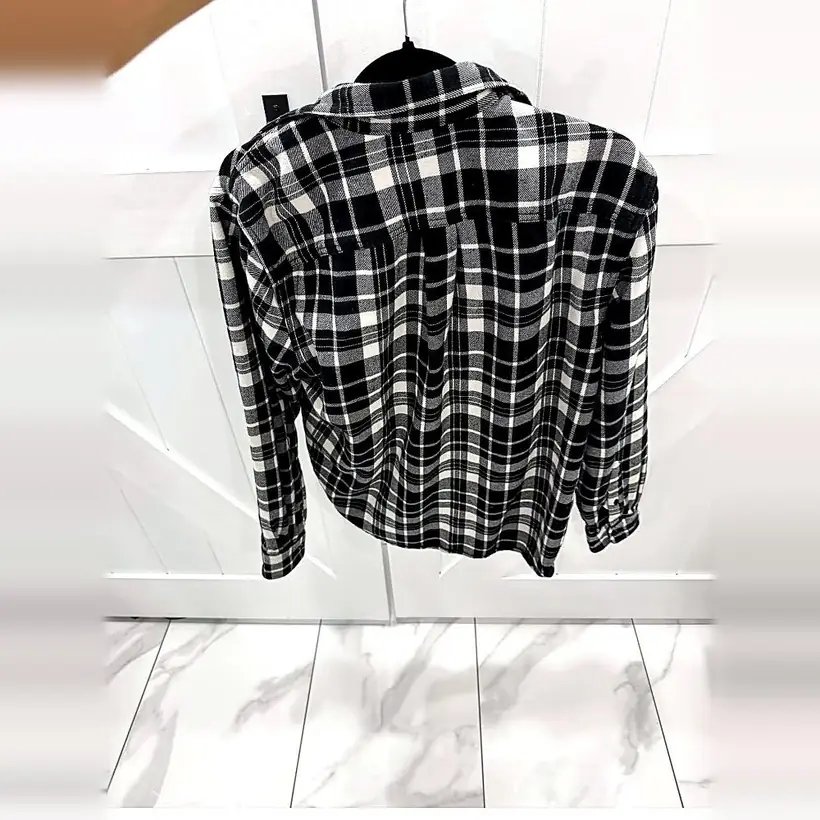 The North Face Plaid Flannel Shirt — Black/White